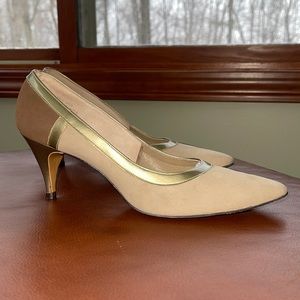 Vintage 1960’s Pumps!